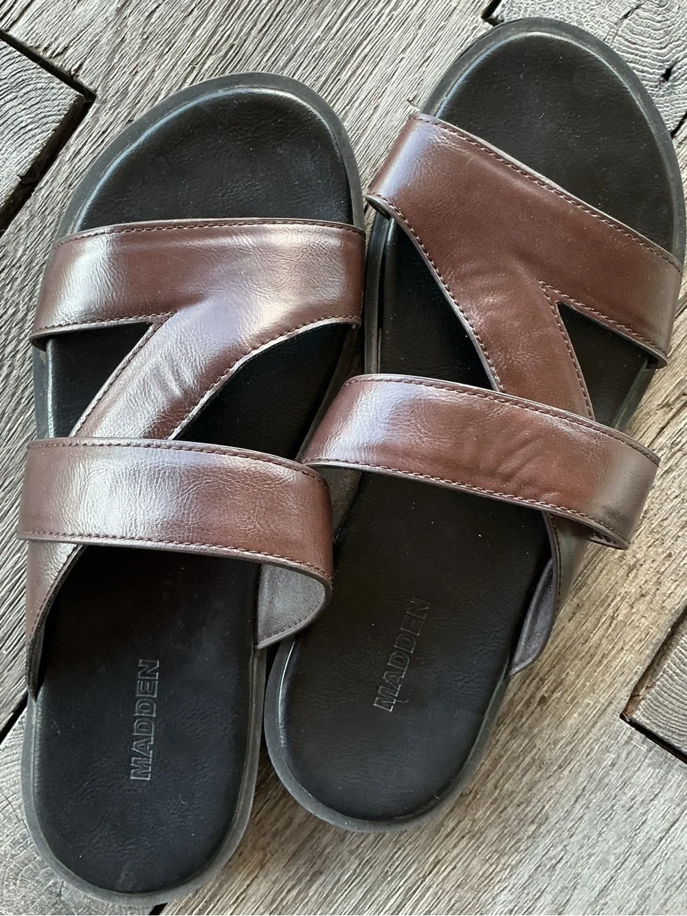 🤎Madden Brown Leather Slide Sandals Men's 9.5 Minimalist Coastal